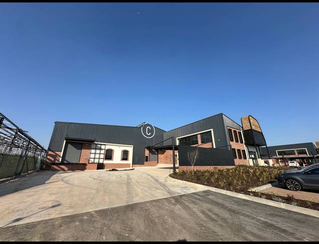 2,542.22M² WAREHOUSE TO LET IN RIVERSANDS